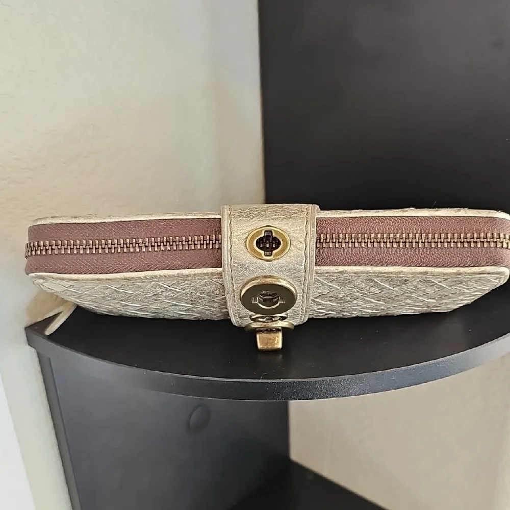 Coach Lili 65th Anniversary Legacy Woven Champagne Turnlock Wallet VERY RARE